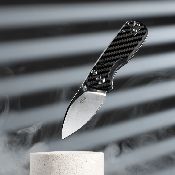 Нож складной Firebird FH925-CF черное тиснение  
